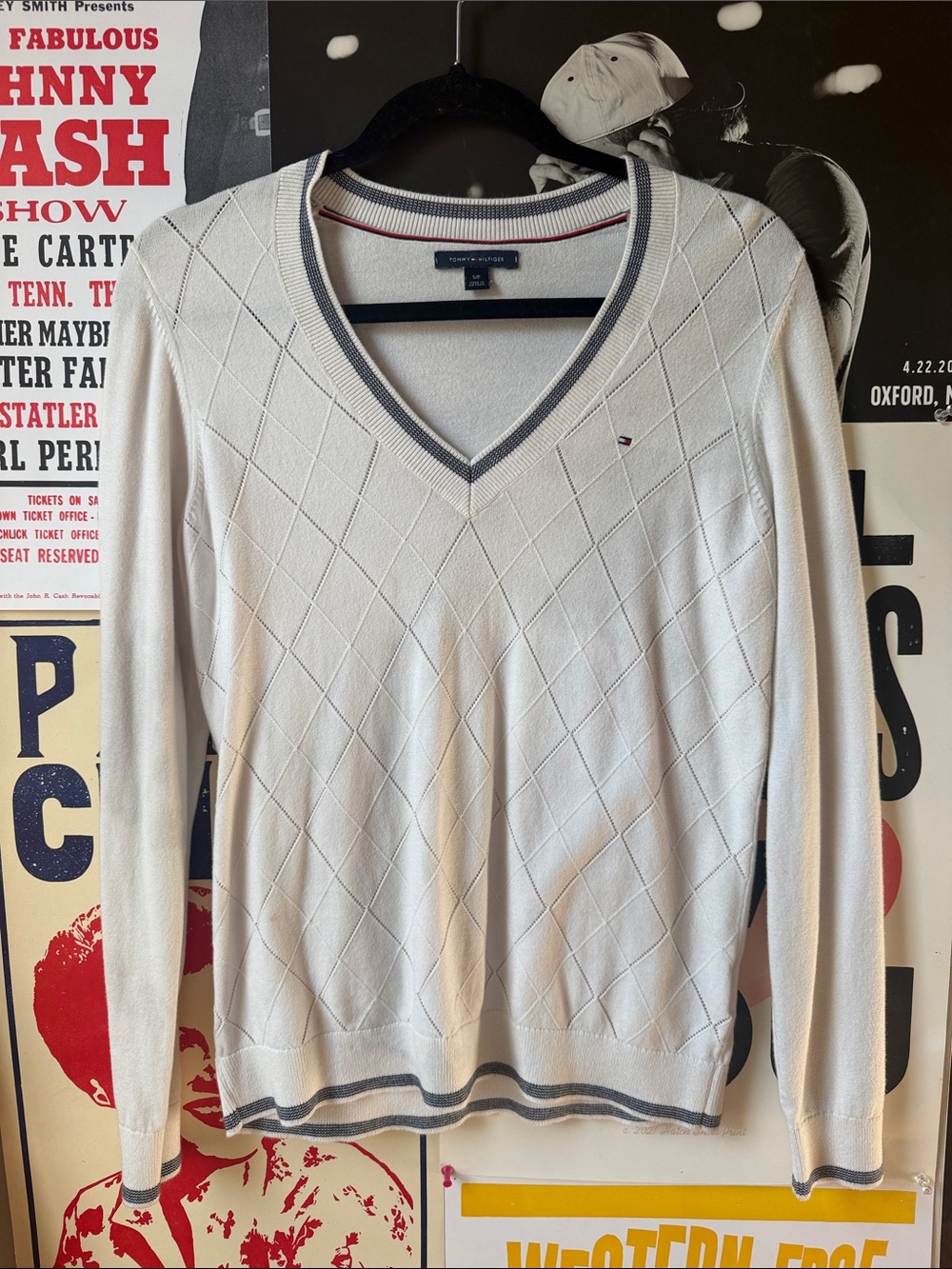 Tommy Hilfiger Cream V-Neck Argyle Sweater with Gray Trim